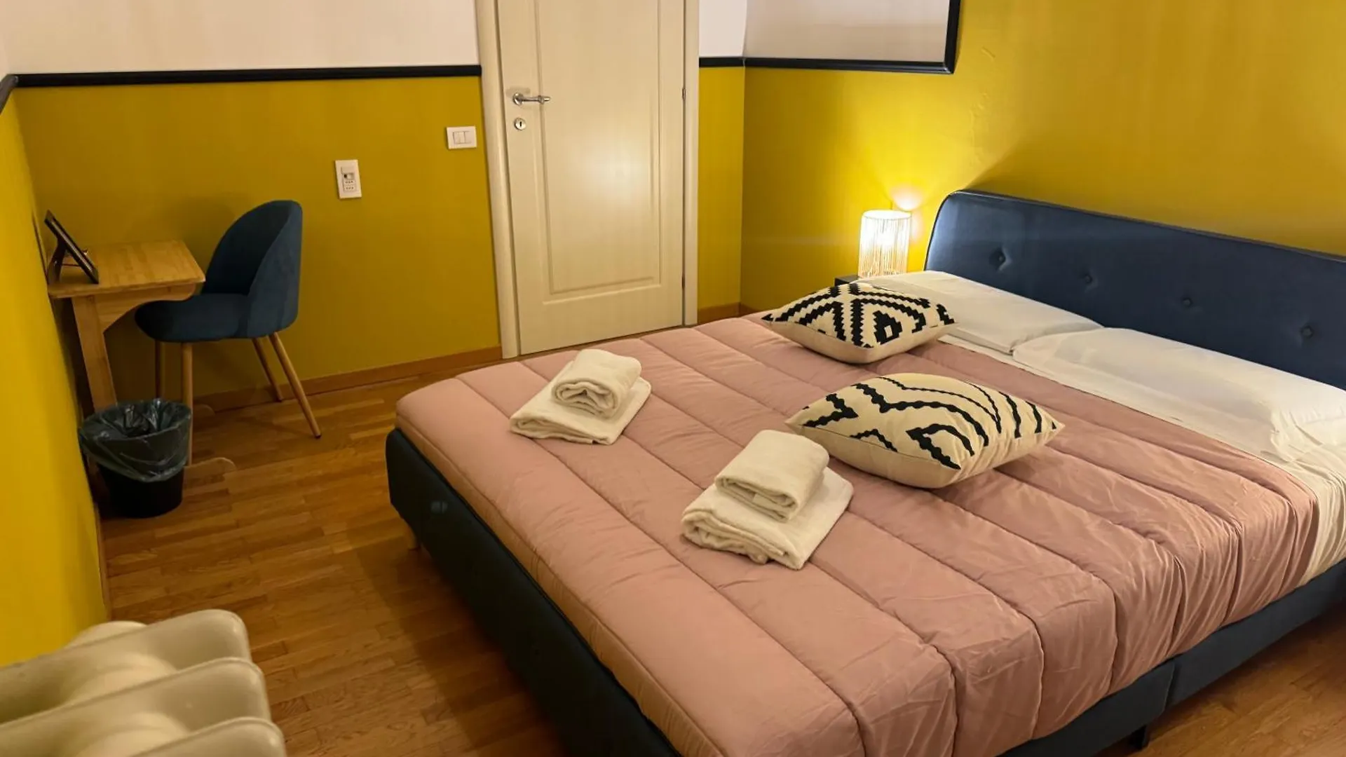 Feel - Terrace Penthouse Apartment Bergamo Italy