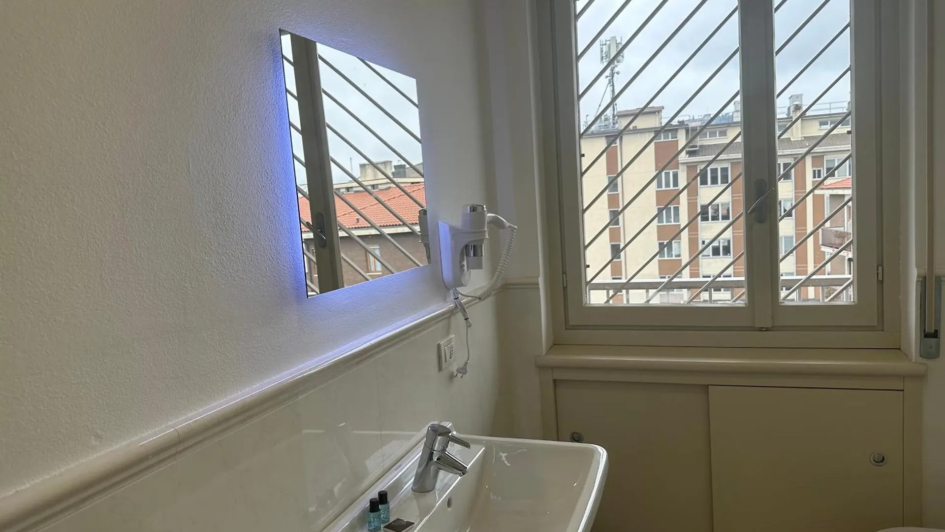 Feel - Terrace Penthouse Apartment Bergamo Italy